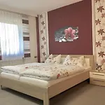 בית הארחה Haus Wanninger